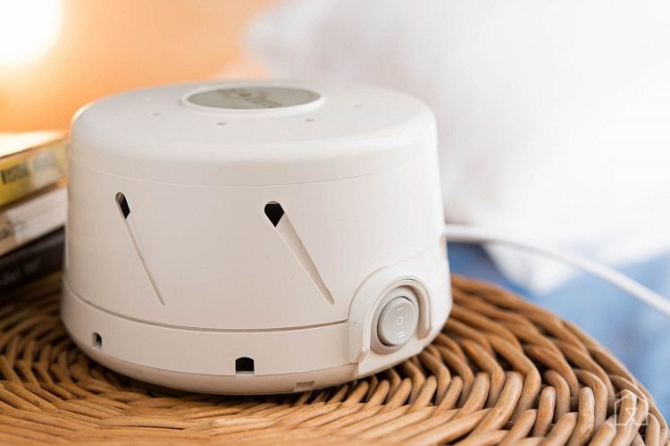 pink noise sleep machine