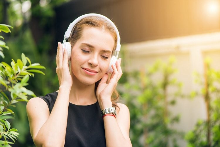 What Happens to Your Brain When You Listen To Stimulating Music?