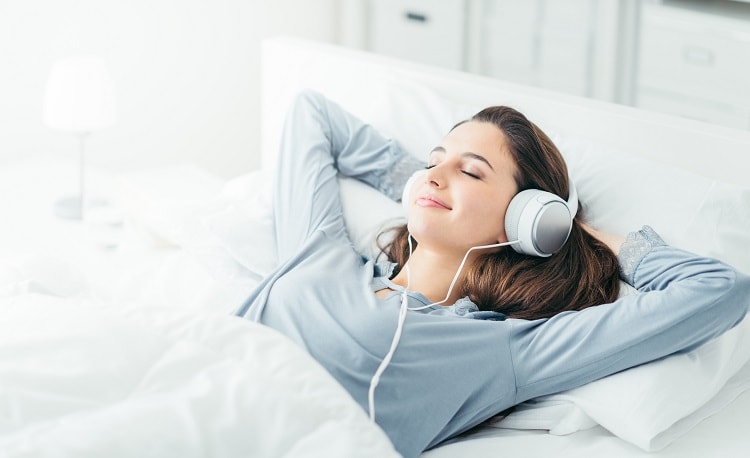 Can Music Help Light Sleepers Fall Asleep?